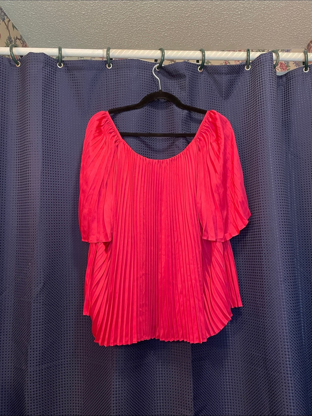 Jade Vibrant Hot Pink Pleated Scoop Neck Blouse